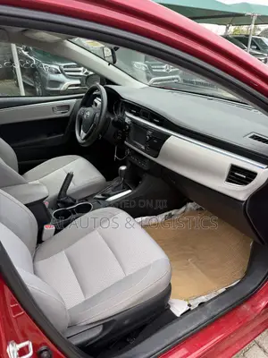 Toyota Corolla LE Premium 4dr Sedan (1.8L 4cyl CVT) 2014 Red