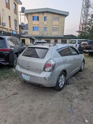 Pontiac Vibe 2009 Silver