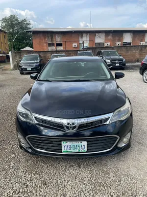 Toyota Avalon Limited 4dr Sedan (3.5L 6cyl 6A) 2014 Black