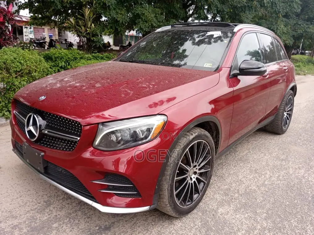 Mercedes-Benz GLC-Class 2017 Red