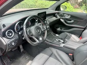 Mercedes-Benz GLC-Class 2017 Red