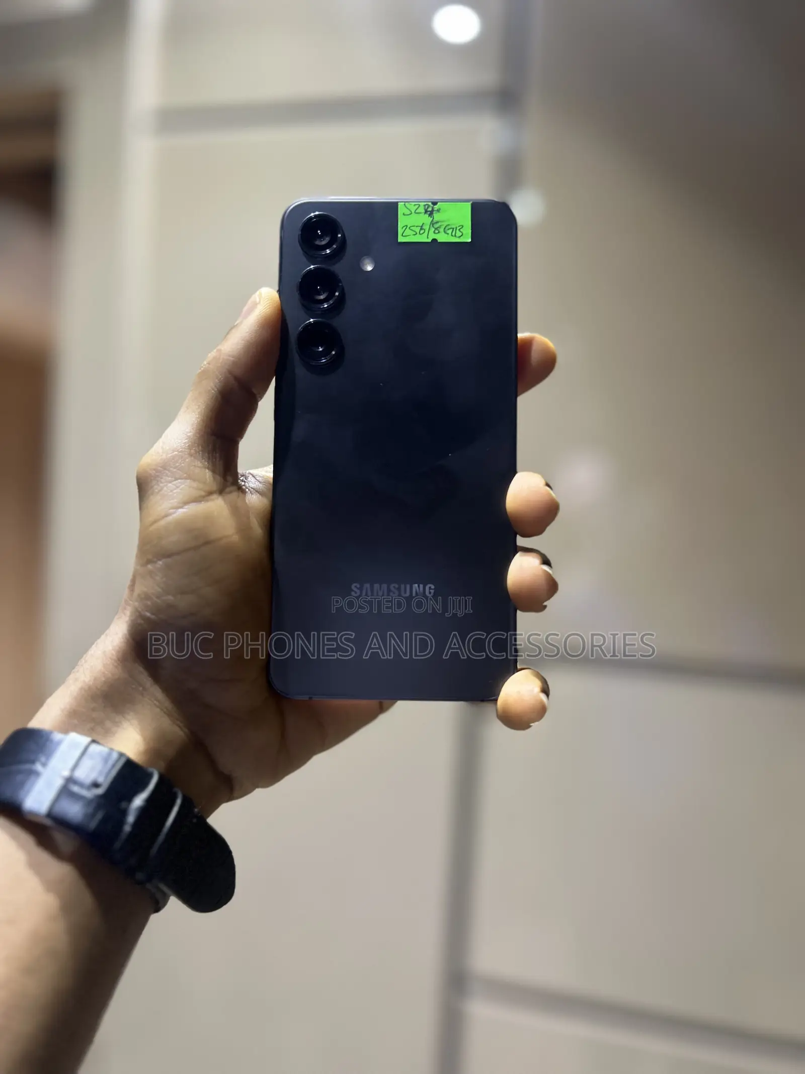 Samsung Galaxy S24 256 GB Graphite
