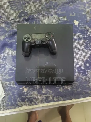 PS4 Console
