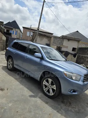 Toyota Highlander Sport 2010 Blue