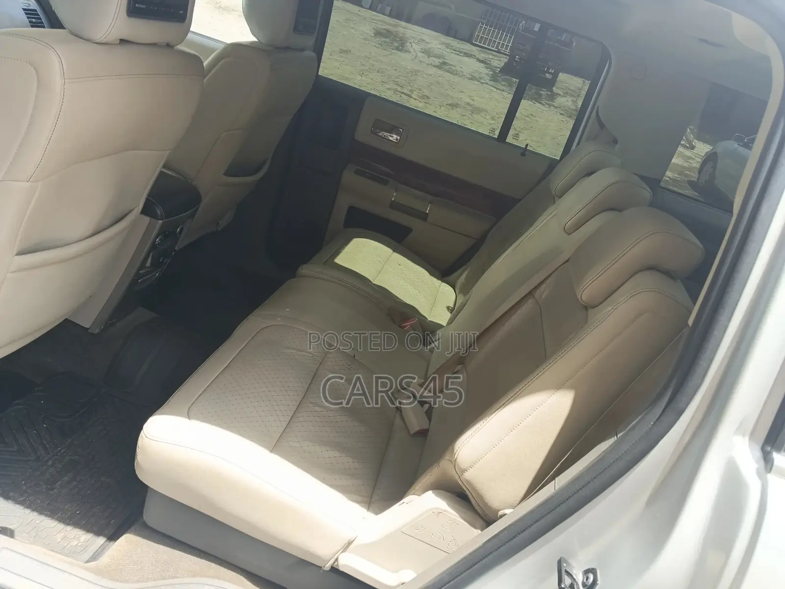 Ford Flex 2010 Silver