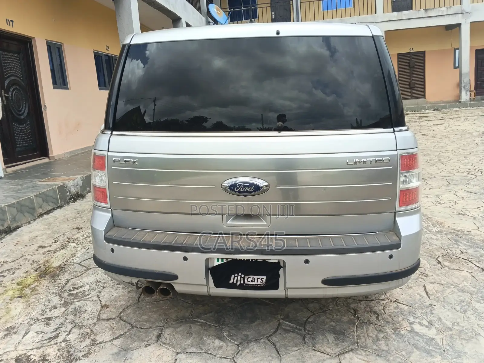 Ford Flex 2010 Silver