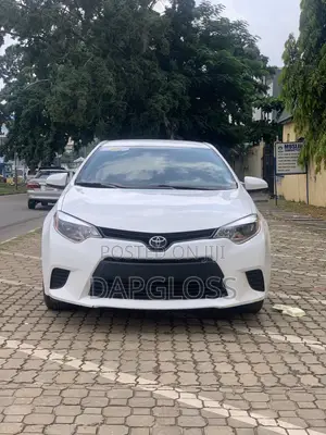 Toyota Corolla 2014 White