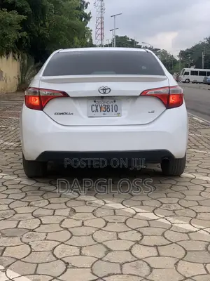 Toyota Corolla 2014 White