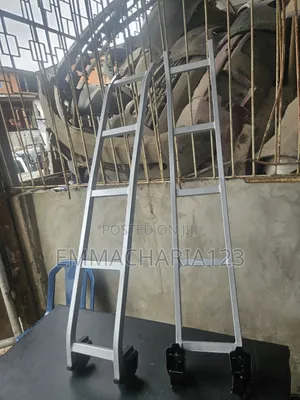 Haice Ladder Stand Narrow Body