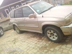 Suzuki Vitara 2007 Gold