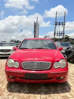 Mercedes-Benz C250 2007 Red