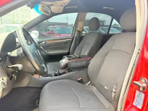 Mercedes-Benz C250 2007 Red
