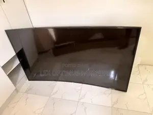 Samsung TV 65” Curved