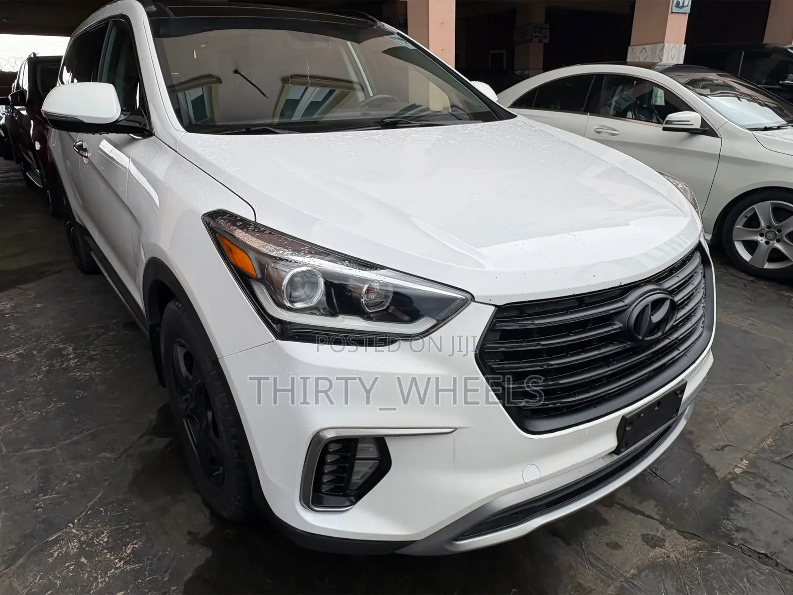 Hyundai Santa Fe 2016 White