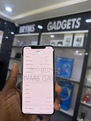 Apple iPhone 11 Pro Max 64 GB White