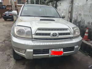 Toyota 4-Runner Limited 2004 Gray