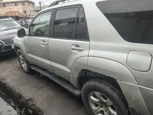 Toyota 4-Runner Limited 2004 Gray