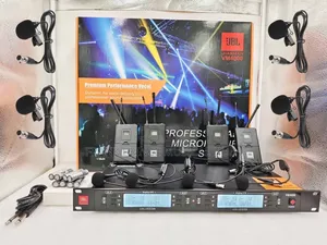 JBL VM4000 4-Channel Wireless Clip-on / Lavalier Microphone