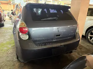 Pontiac Vibe 2009 Gray