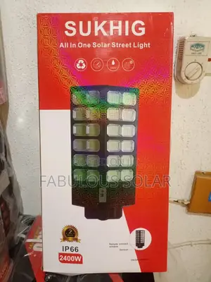 2400watts Sukhig Solar Street Light(24 Eyes)