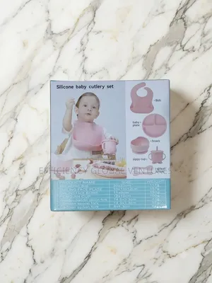 Silicone Baby Feeding Set–Waterproof Bib, Suction Bowl, Plate Etc.