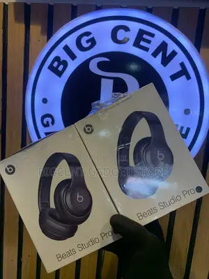 BRAND NEW HEADSET Beats Studio Pro