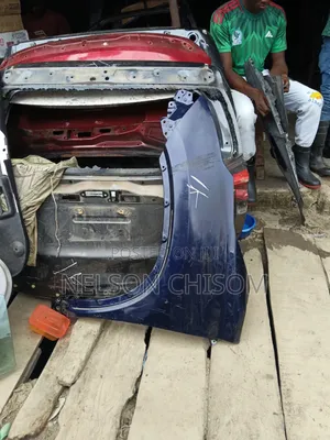 Right Side Fender Highlander 2015