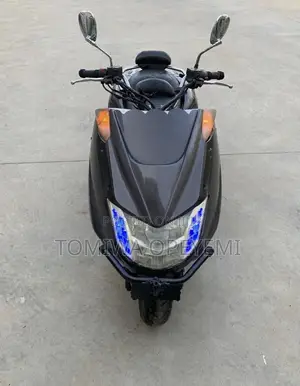 Yamaha Majesty 2019 Black