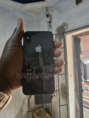 Apple iPhone XS 64 GB Black