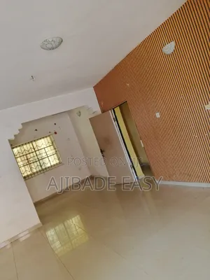 2bdrm Block of Flats in Ayobo for rent
