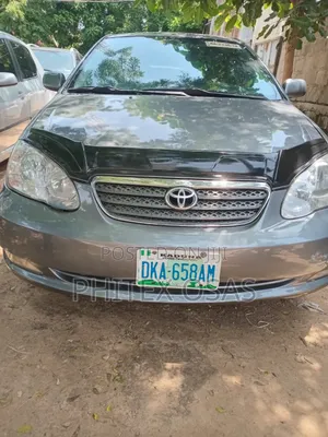 Toyota Corolla 2005 Gray