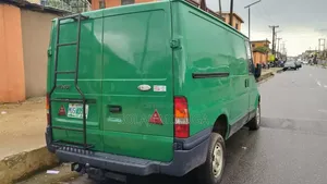 Ford Transit 2004 Green