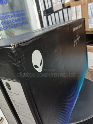 New Laptop Dell 32GB Intel Core Ultra 9 SSD 2T
