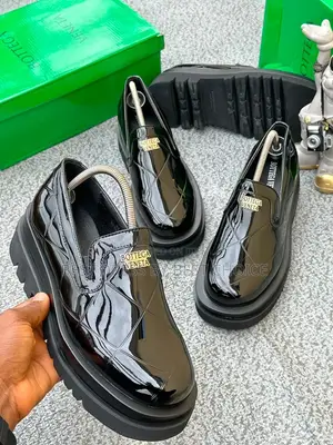 Luxury Balenciaga Shoe Available in Store