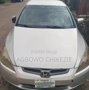 Honda Accord 2003 Silver