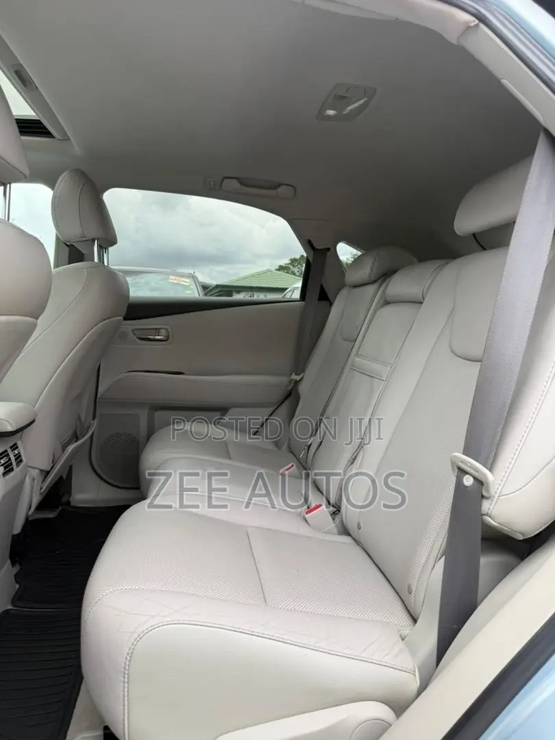 Lexus RX 2011 Blue