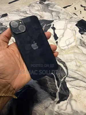 New Apple iPhone 13 128 GB Black