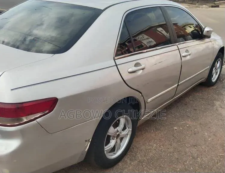 Honda Accord 2003 Silver