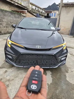 Toyota Corolla SE 2023 Gray