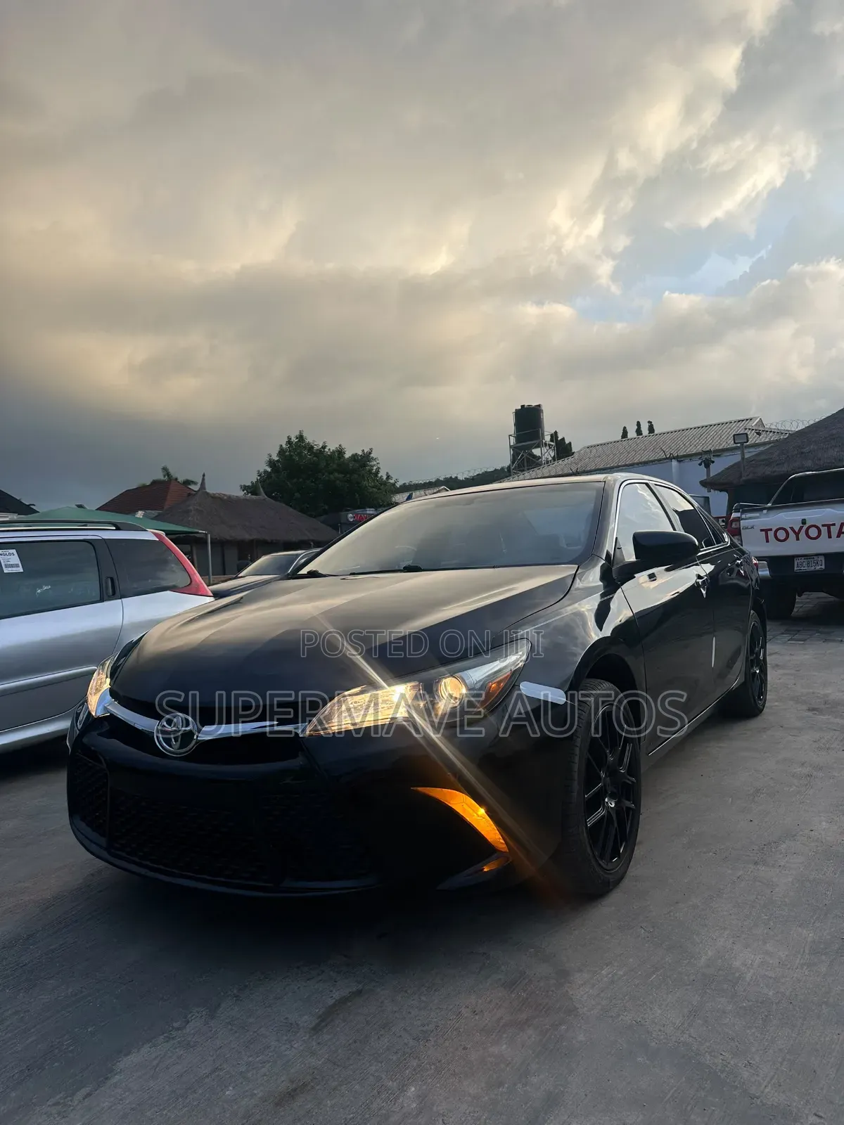 Toyota Camry 2016 Black