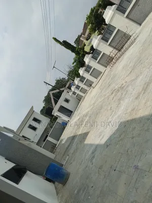3bdrm Duplex in Gwarimpa Main, Life Camp for sale