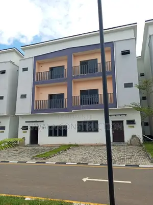 3bdrm Apartment in Apo Resettlement for sale