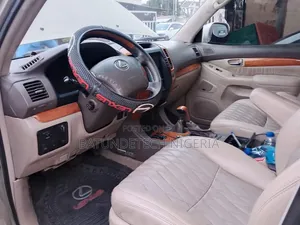 Lexus GX 470 2004 Gold