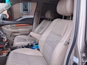 Lexus GX 470 2004 Gold