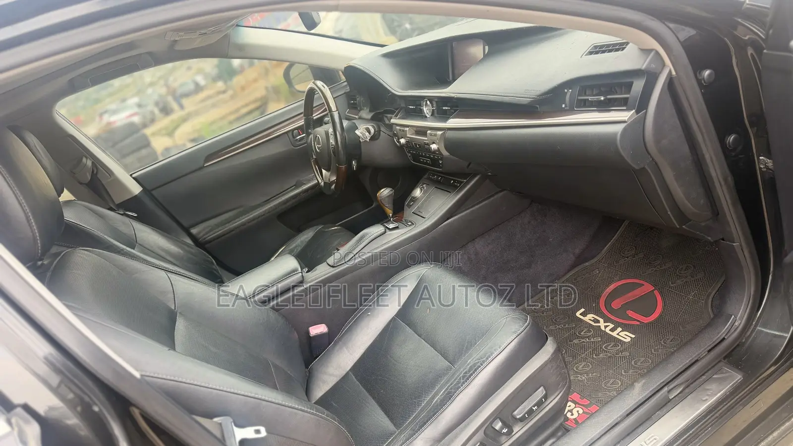 Lexus ES 2013 Black
