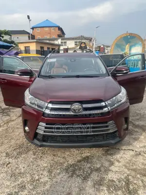 Toyota Highlander Limited Platinum 4x4 V6 (3.5L 6cyl 8A) 2017 Burgundy