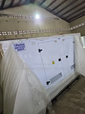 Heavy-Duty Sp300kva Perkins Diesel Soundproof Gen 2years Wty