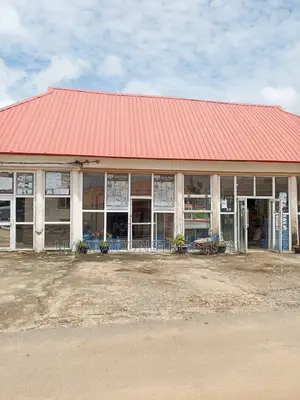 Spacious Shop