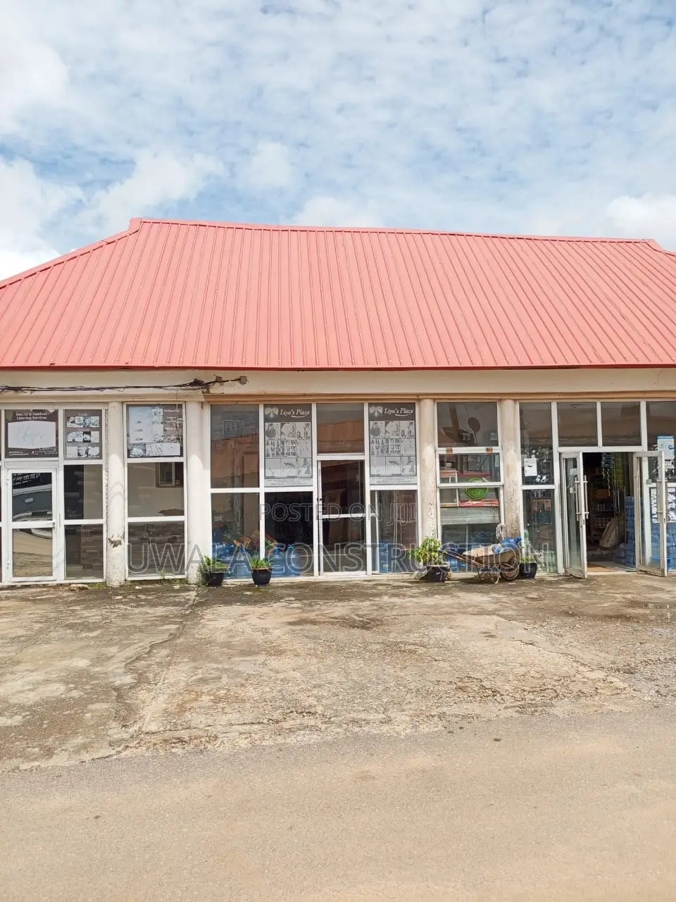 Spacious Shop