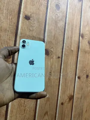 Apple iPhone 11 128 GB Green